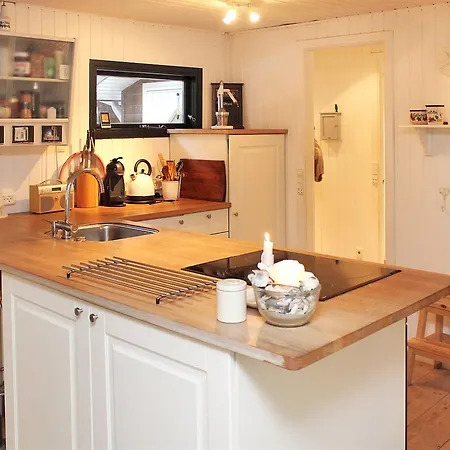 Three-bedroom Holiday In Дом отдыха Халс