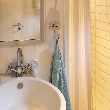 Дом отдыха Three-bedroom Holiday In *